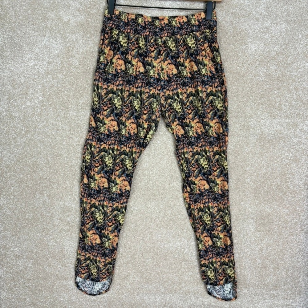 ANTHROPOLOGIE Floral Pants Size XS Rayon Cropped Festival Boho Gypsy